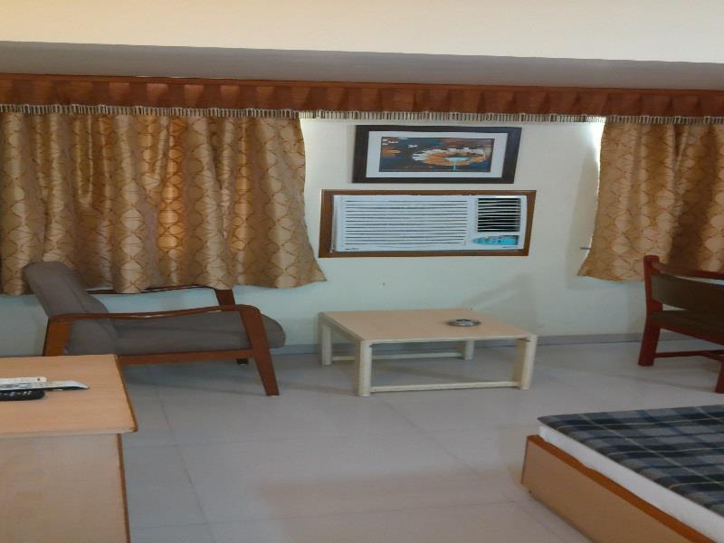 Hotel Collection O Panchsheel Vadodara Zewnętrze zdjęcie